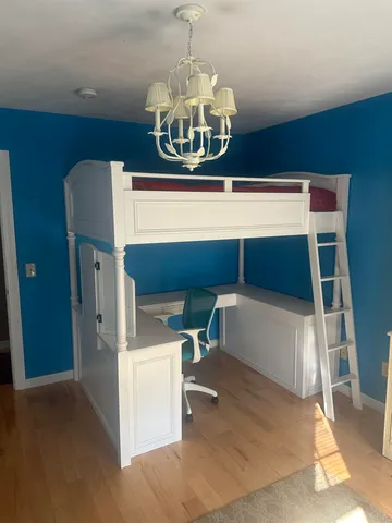 $1,699,320 | 48 Sanborn Road, East Kingston, NH 03827