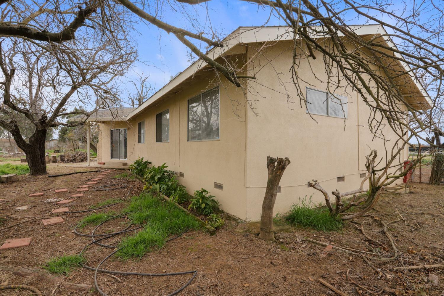8595 Bradshaw Road Elk Grove, CA 95624 - Photo 27 of 28