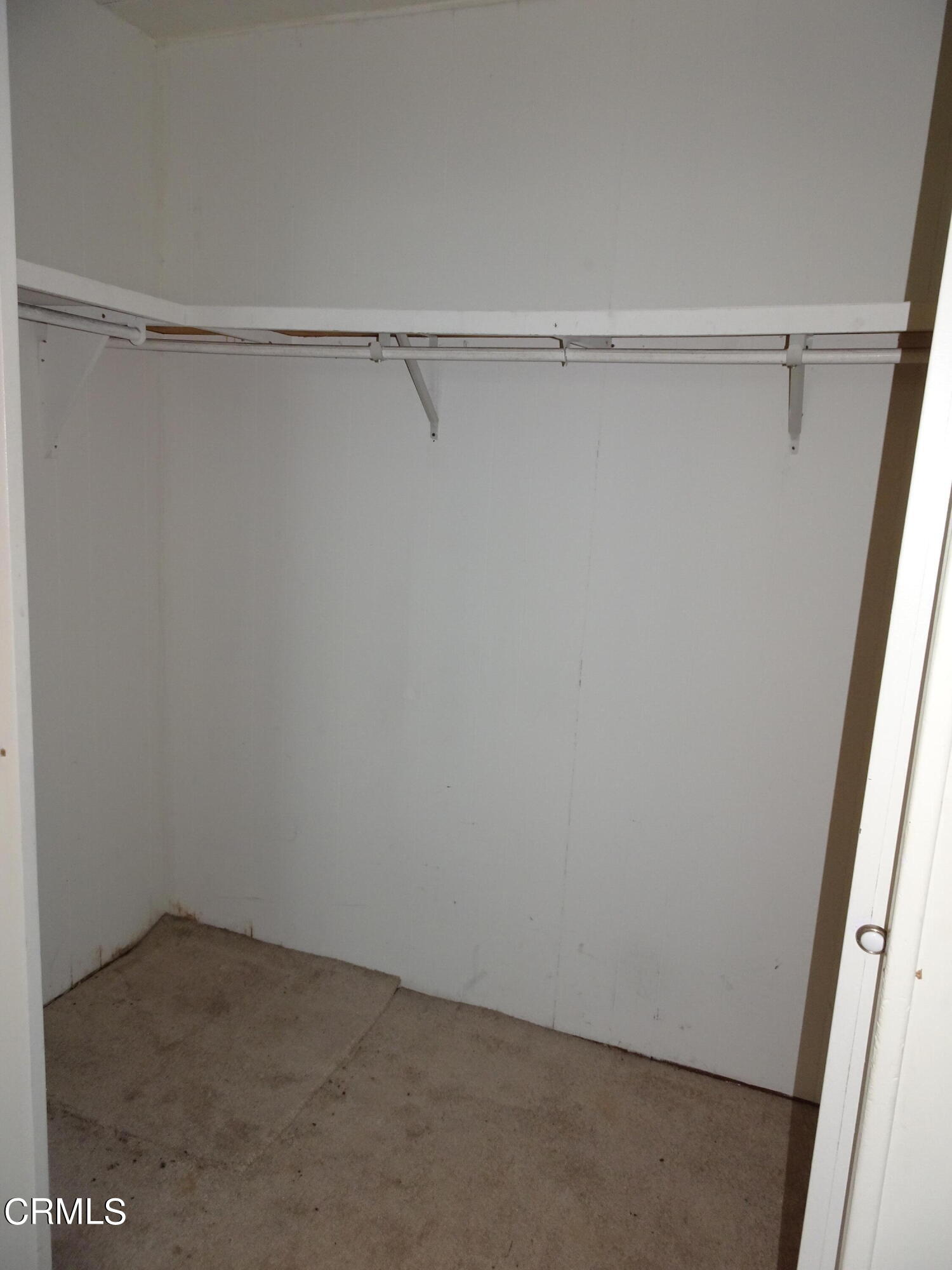 1225 South Rice Road, Unit 28 Ojai, CA 93023 - Photo 24 of 27 a view of an empty room