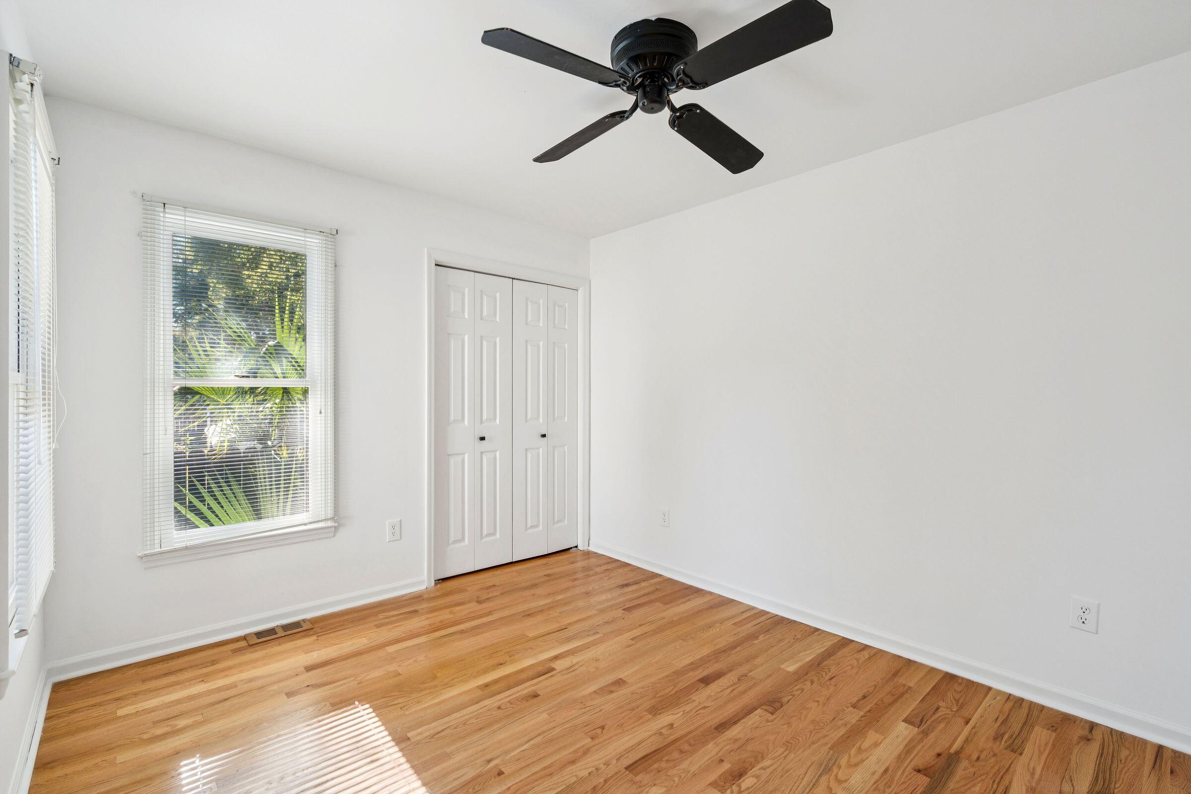 1453 Pine Island View Mount Pleasant, SC 29464 - Photo 29 of 41 Room