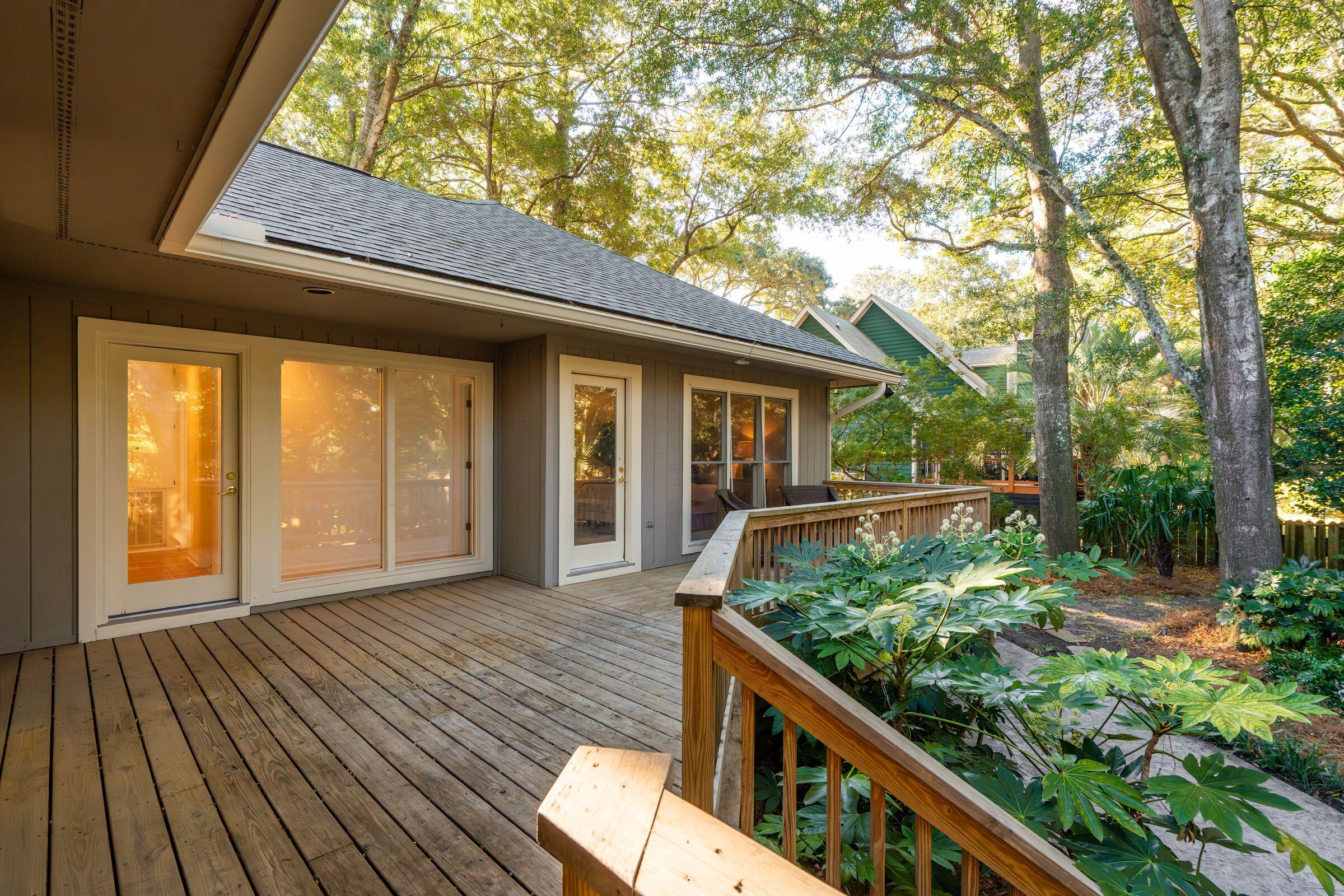 1453 Pine Island View Mount Pleasant, SC 29464 - Photo 34 of 41 Porch