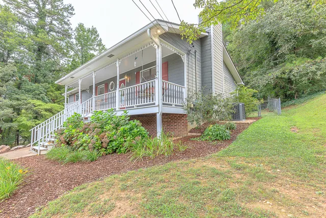 $324,900 | 5334 Hunter Village Drive, Ooltewah, TN 37363