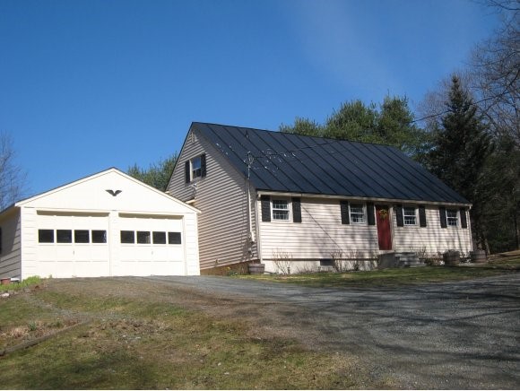 139 Pattrell Road Norwich, VT 05055 - Photo 1 of 1
