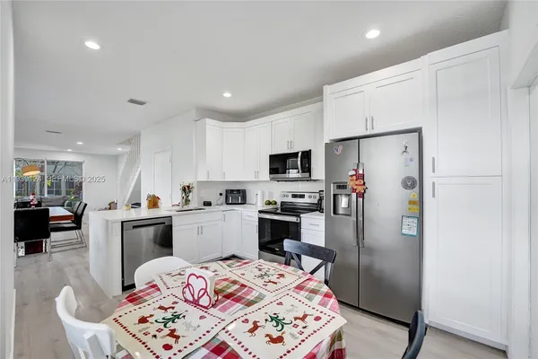 $3,700 | 3643 San Simeon Circle, Weston, FL 33331