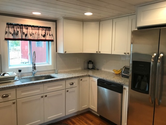 48 Border Street Amherst, NH 03031 - Photo 4 of 25