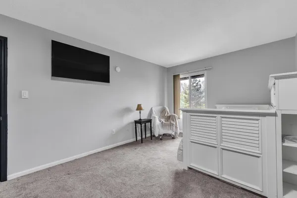 $200,000 | 1730 South Grove Street, Unit B307, Ypsilanti, MI 48198