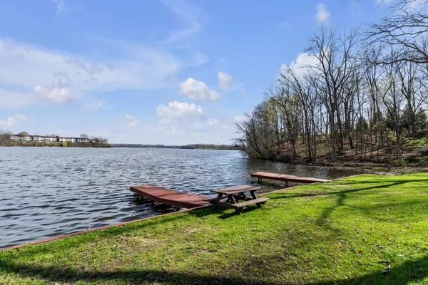 $200,000 | 1730 South Grove Street, Unit B307, Ypsilanti, MI 48198