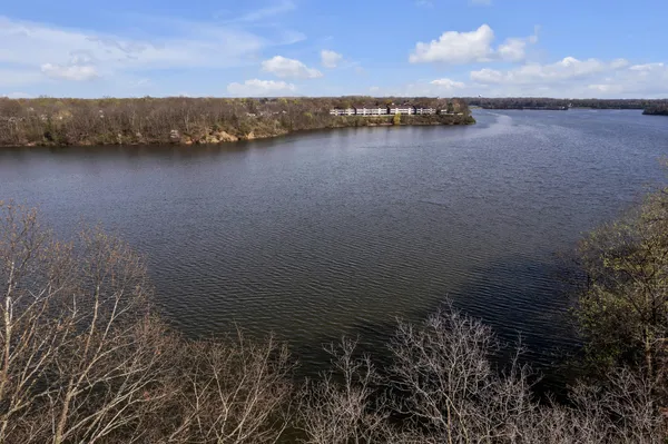 $200,000 | 1730 South Grove Street, Unit B307, Ypsilanti, MI 48198