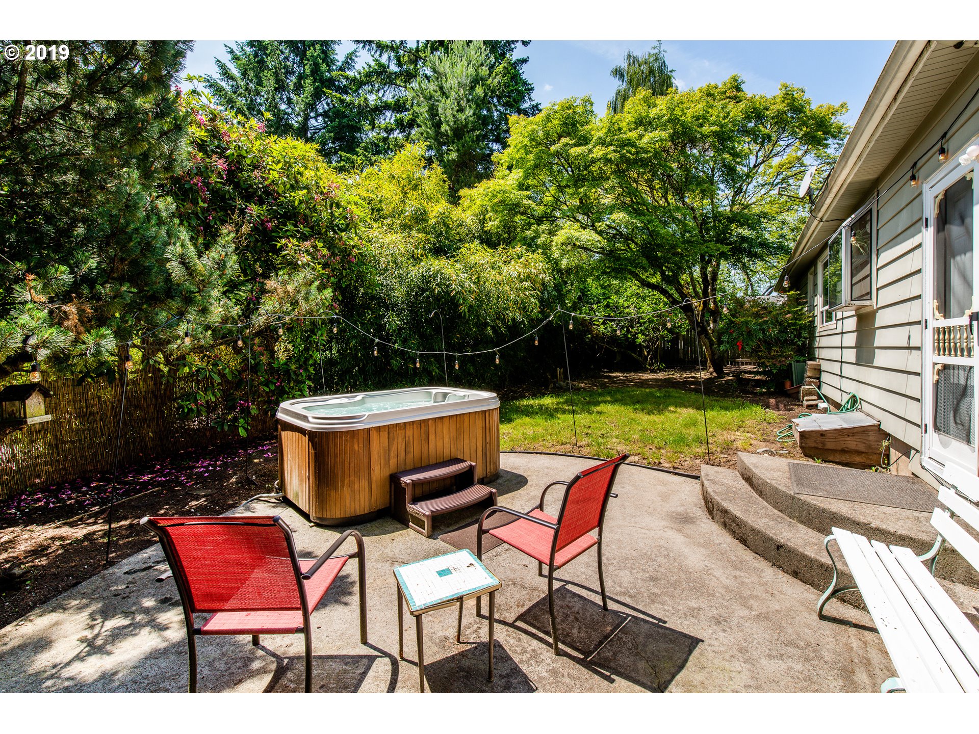 2530 Southwest Huber Street Portland, OR 97219 - Photo 16 of 17 Gallery Image 16