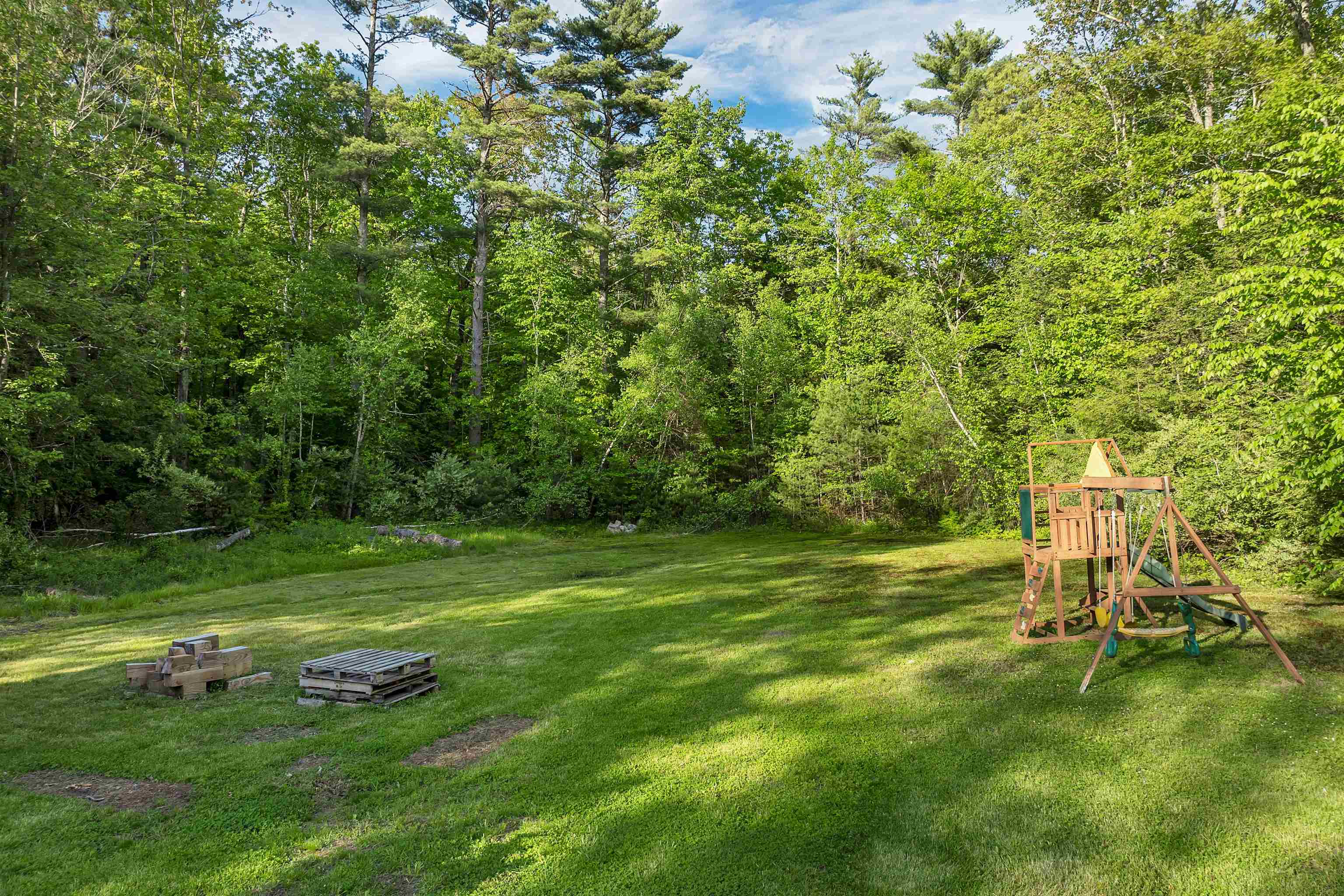 125 Pine Hill Road Wolfeboro, NH 03894 - Photo 24 of 36 Gallery Image 24