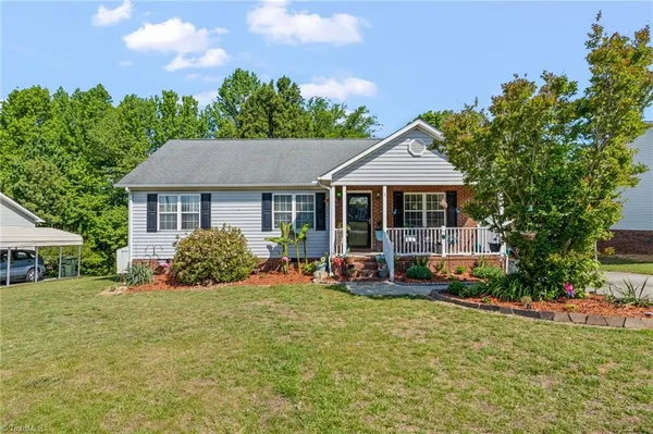 $240,000 | 5 Hamilton Court, Thomasville, NC 27360