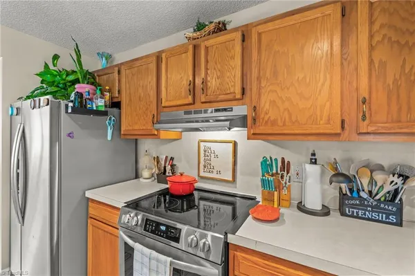 $240,000 | 5 Hamilton Court, Thomasville, NC 27360
