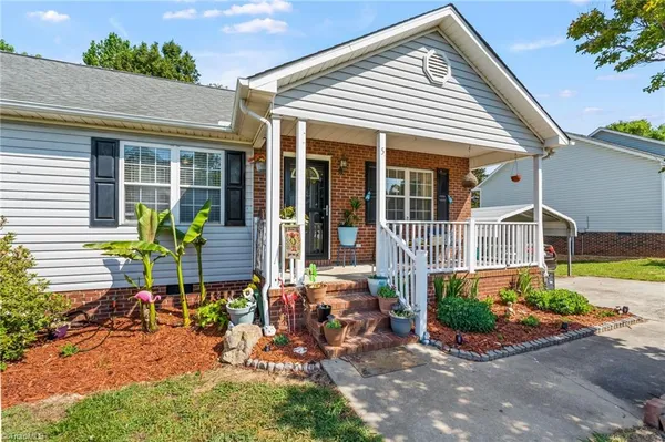 $240,000 | 5 Hamilton Court, Thomasville, NC 27360