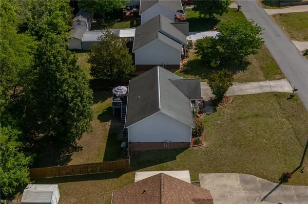 $240,000 | 5 Hamilton Court, Thomasville, NC 27360
