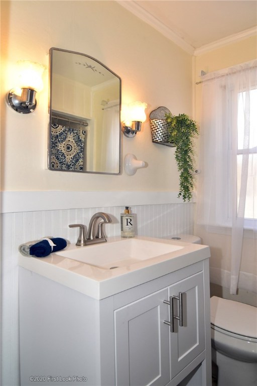 374 Succotash Road South Kingstown, RI 02879 - Photo 11 of 27