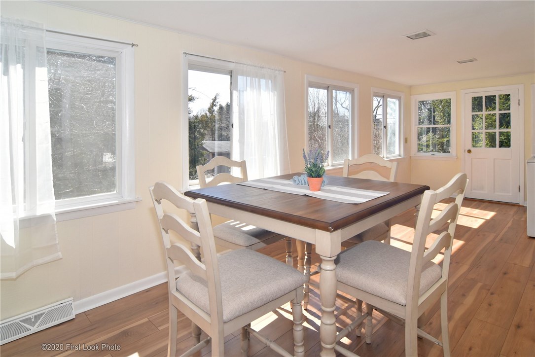 374 Succotash Road South Kingstown, RI 02879 - Photo 9 of 27