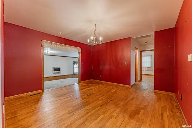 $120,000 | 700 West 5th Street, Delavan, IL 61734