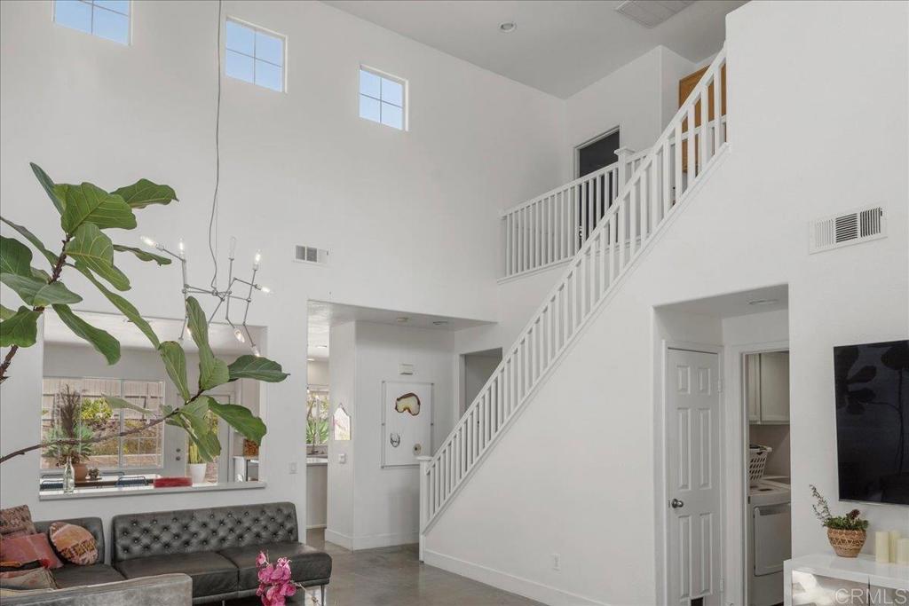 6458 Ficus Place Carlsbad, CA 92011 - Photo 7 of 54