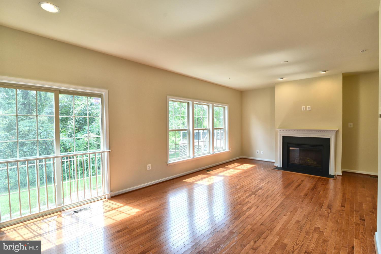 8171 Ridgely Loop Severn, MD 21144 - Photo 8 of 30 Family Room