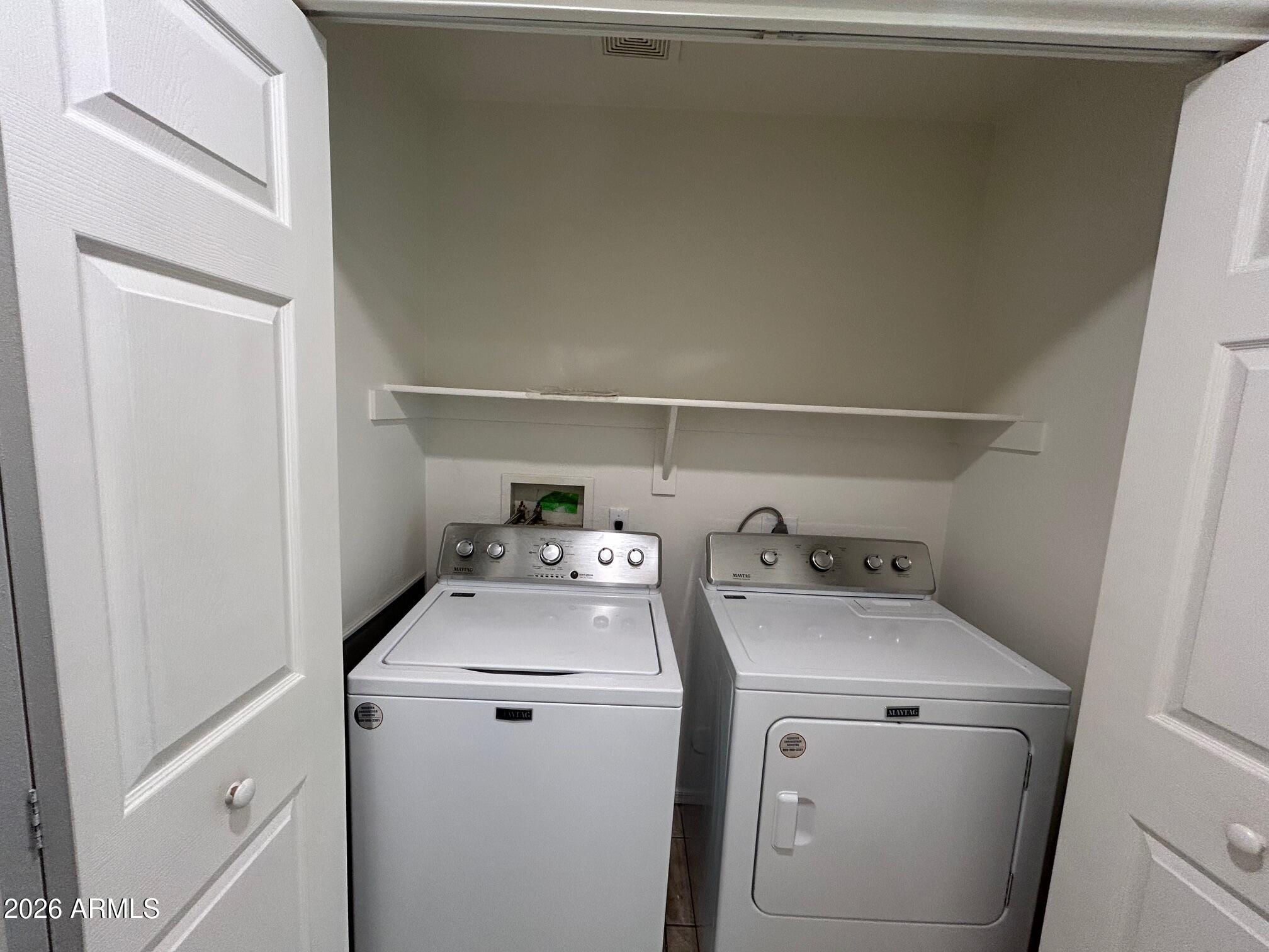 2109 East Danbury Road Phoenix, AZ 85022 - Photo 11 of 15 12