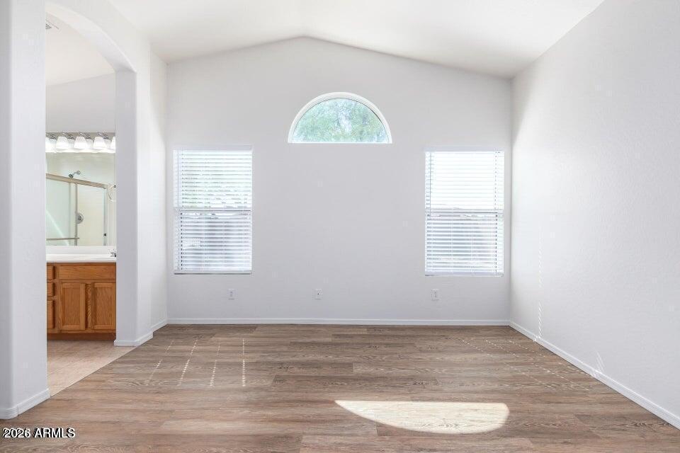 2109 East Danbury Road Phoenix, AZ 85022 - Photo 5 of 15 master