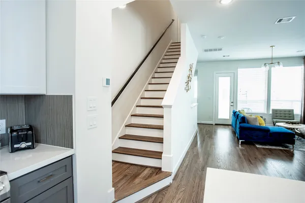 $3,000 | 2713 Eado Edge Court, Houston, TX 77020