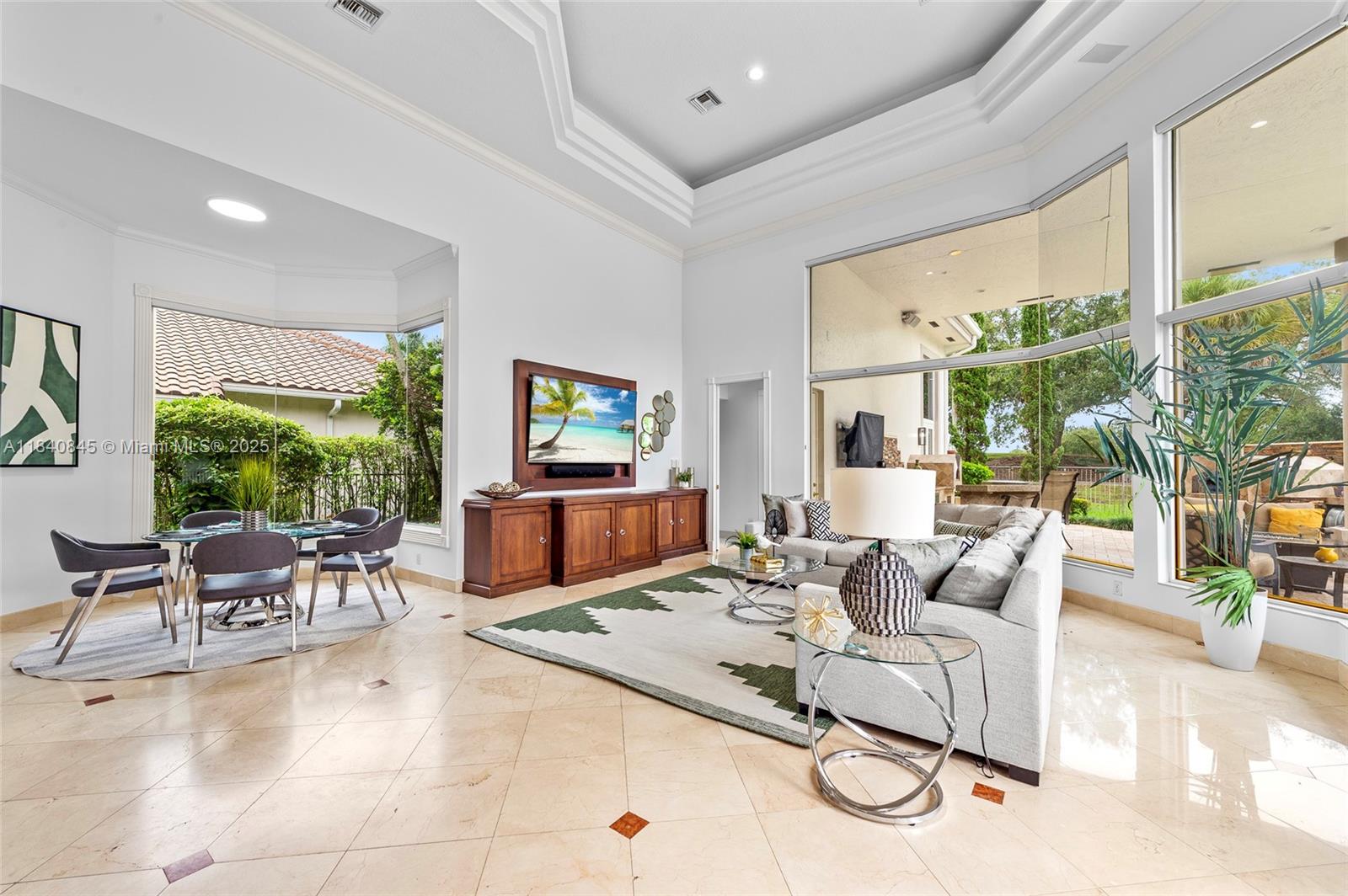 2684 Riviera Court Weston, FL 33332 - Photo 17 of 40 Gallery Image 17