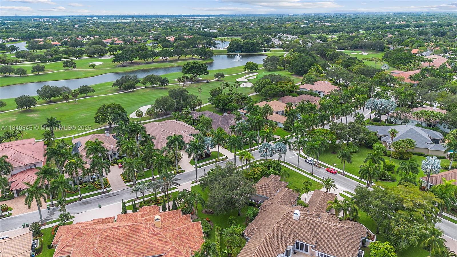 2684 Riviera Court Weston, FL 33332 - Photo 39 of 40 Gallery Image 39