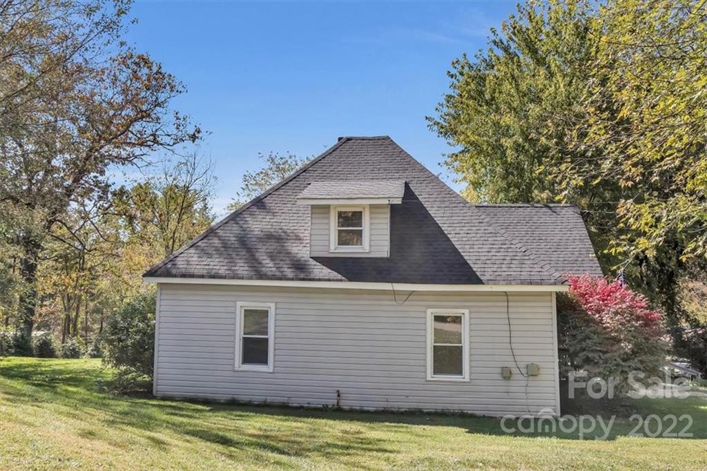 206 Star Ridge Road Canton, NC 28716 - Photo 3 of 29 a view of a house with a yard