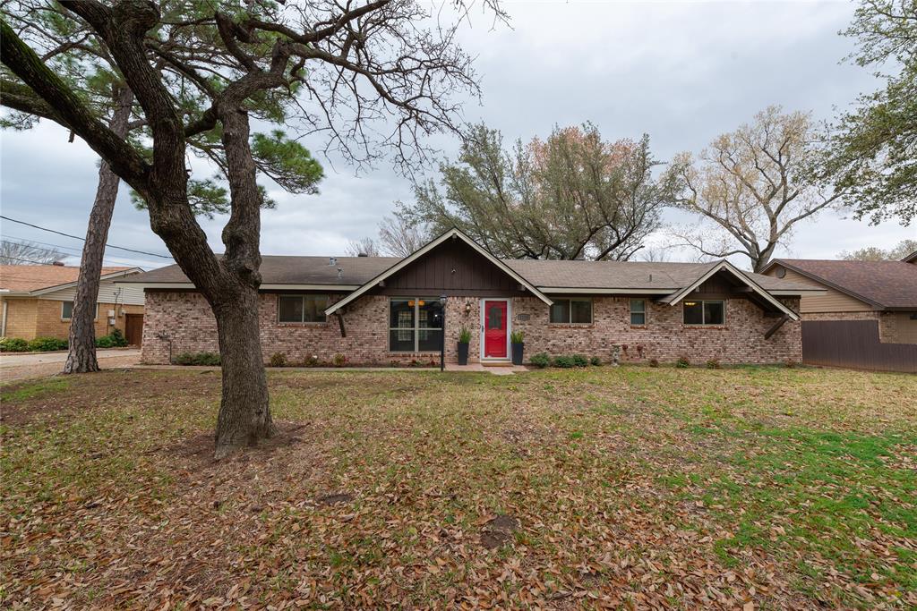 2124 Ridge Lane Grapevine, TX 76051 - Photo 2 of 17 Single story home with brick siding