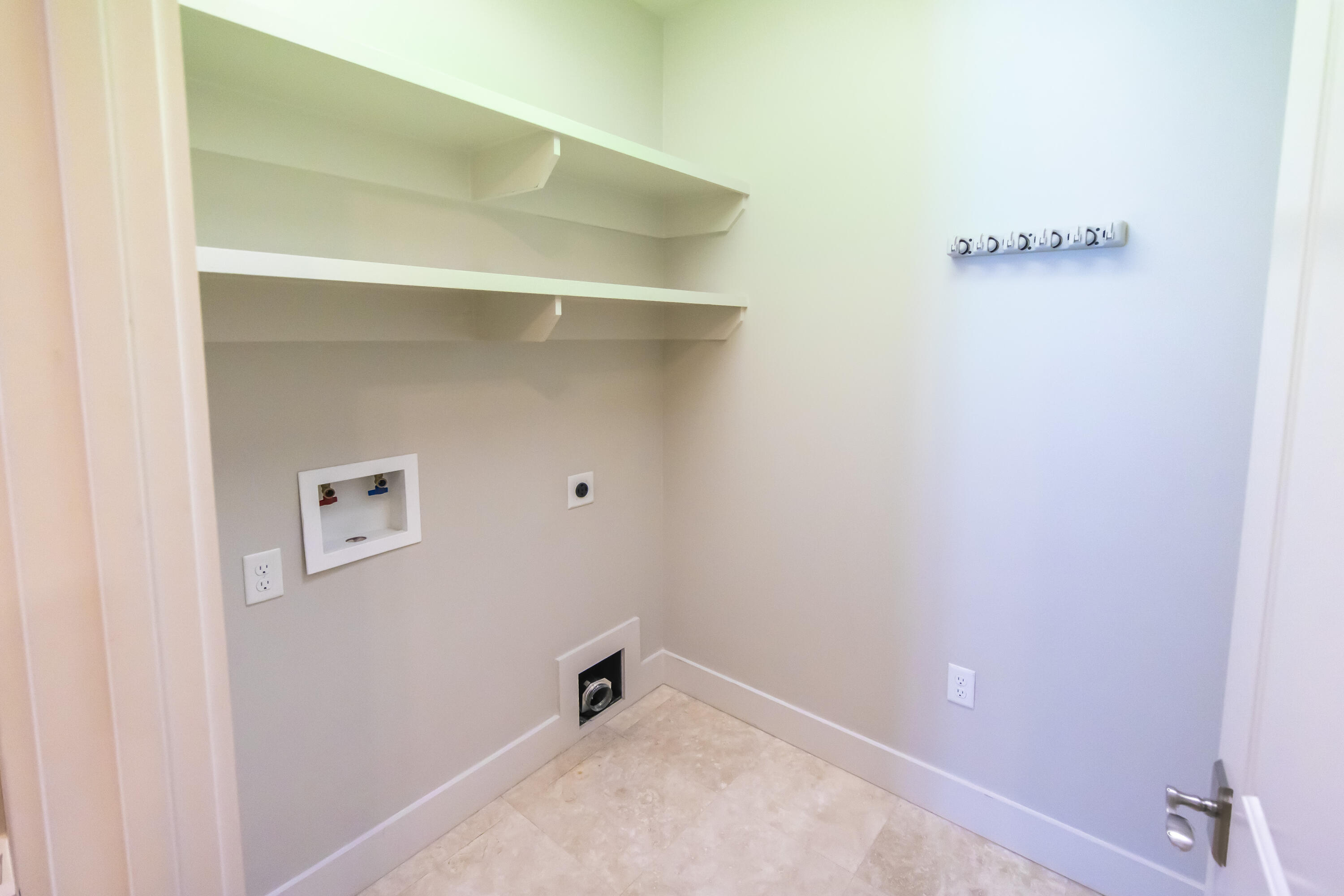 644 Breakers Street Inlet Beach, FL 32461 - Photo 21 of 25 644-breakers-street-036