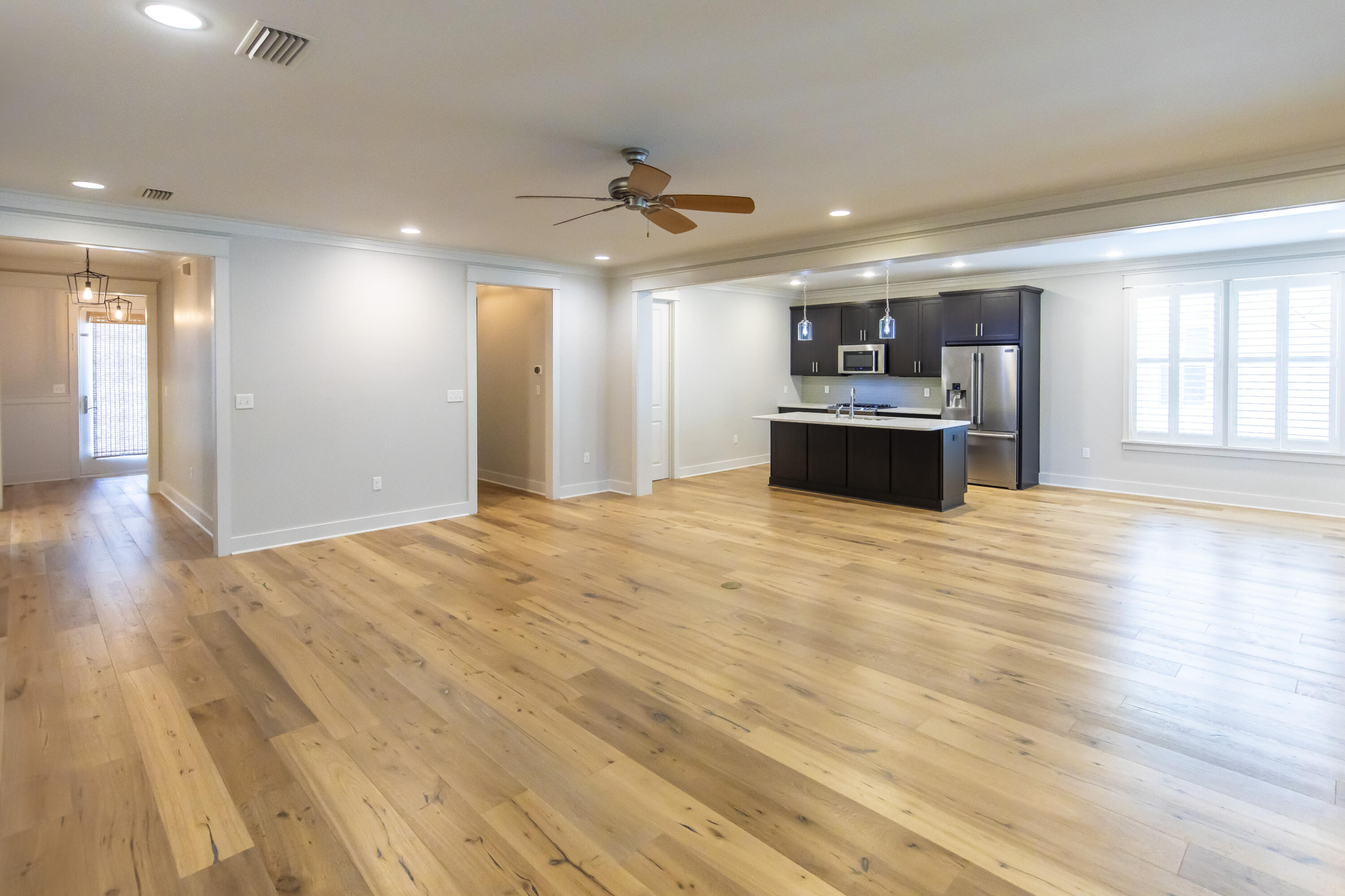 644-breakers-street-002