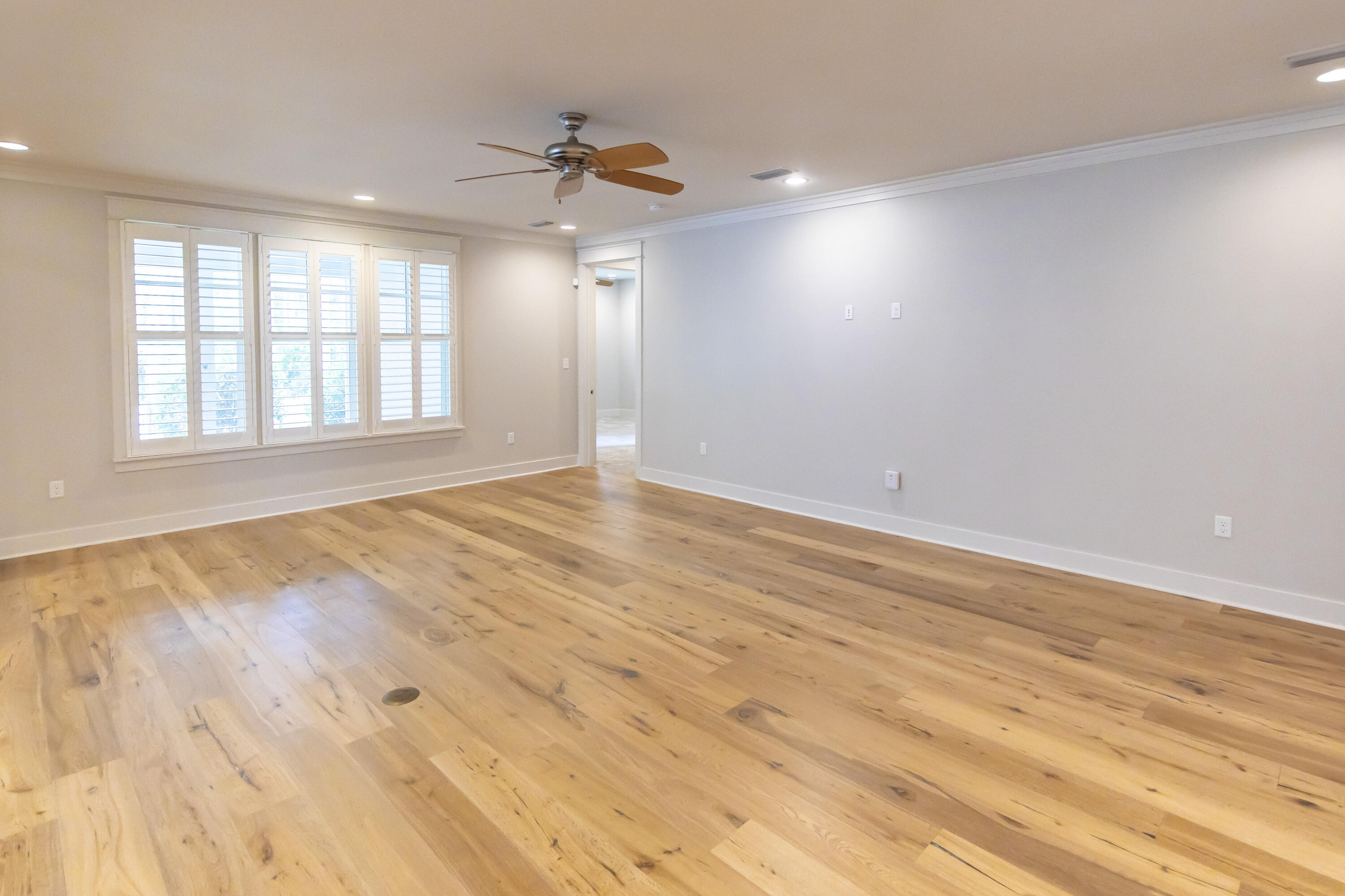 644-breakers-street-003