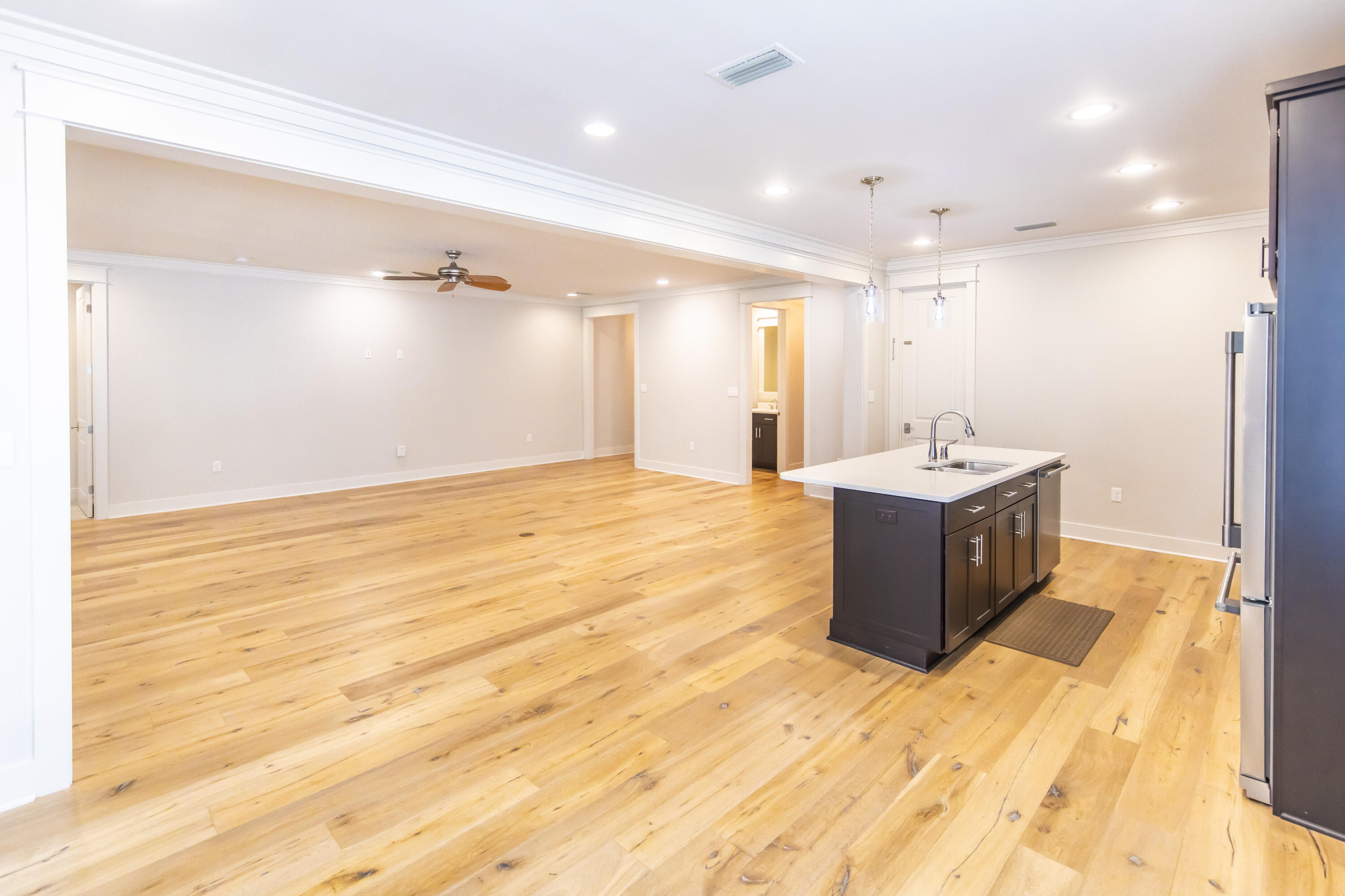 644-breakers-street-006