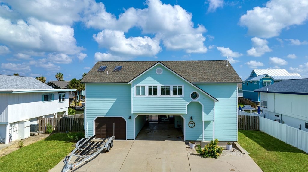 20 Flamingo Road Rockport, TX 78382 - Photo 2 of 25