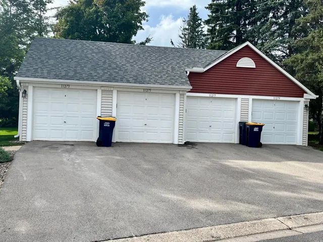 $229,900 | 11275 Oregon Circle, Bloomington, MN 55438