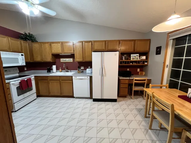 $229,900 | 11275 Oregon Circle, Bloomington, MN 55438