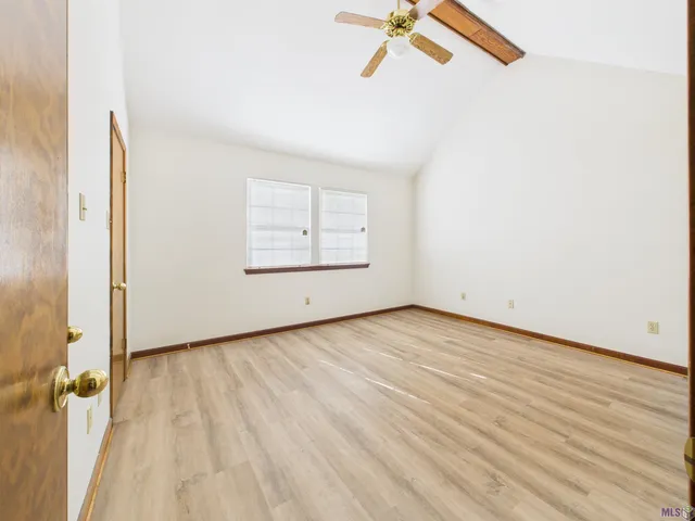 $99,900 | 160 Ocean Drive, Unit 6B, Baton Rouge, LA 70806