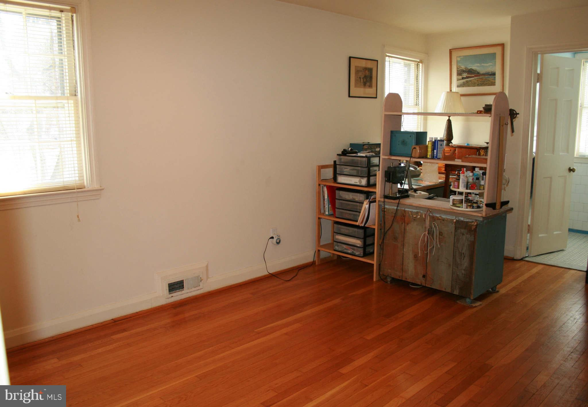 4202 Westview Road Baltimore, MD 21218 - Photo 14 of 30 Bedroom (Master)