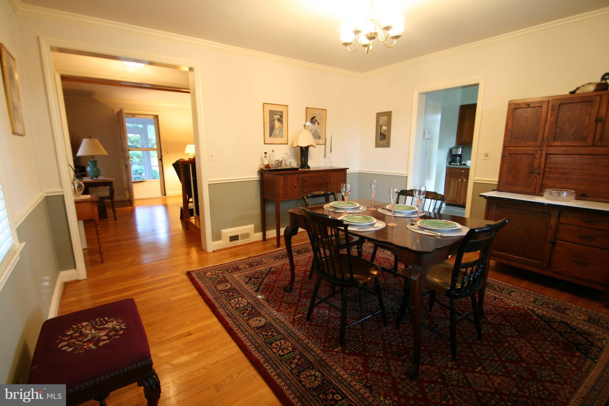 4202 Westview Road Baltimore, MD 21218 - Photo 7 of 30 Dining Room