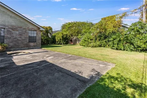 $307,000 | 129 Dunleith Drive, Destrehan, LA 70047