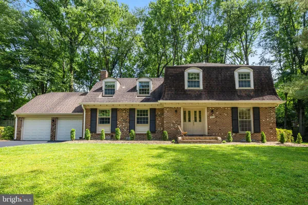 $4,800 | 1427 Laurel Hill Road, Vienna, VA 22182