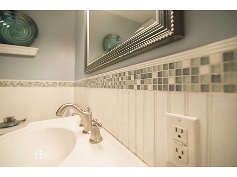 3564 Flat River Road Coventry, RI 02816 - Photo 15 of 25 Bathroom.