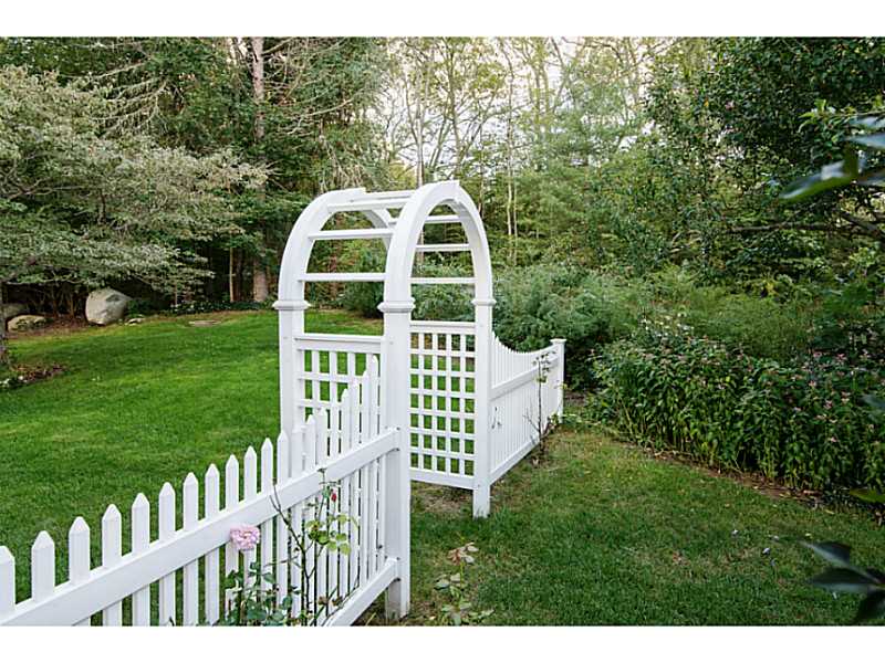 3564 Flat River Road Coventry, RI 02816 - Photo 23 of 25 Yard/Garden.