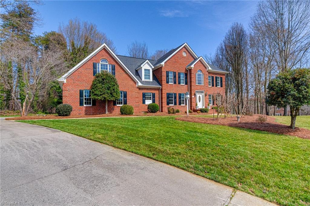 4511 Calabria Court High Point, NC 27265 - Photo 2 of 40 Gallery Image 2