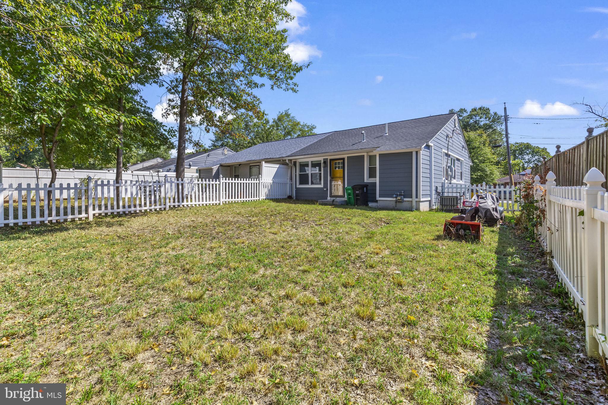 7602 Oxman Road Landover, MD 20785 - Photo 15 of 17 a house view with a garden space