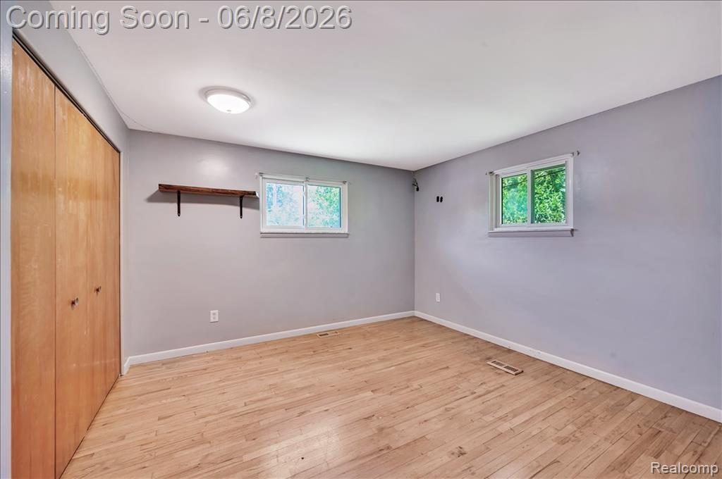 730 Bogie Lake Road White Lake, MI 48383 - Photo 14 of 22