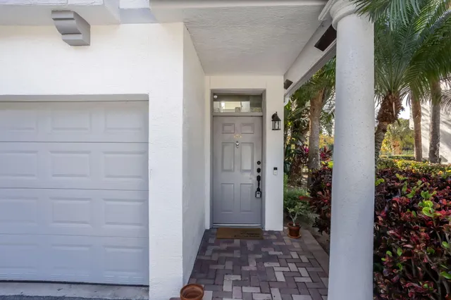 $3,500 | 2044 Alta Meadows Lane, Unit 1809, Delray Beach, FL 33444