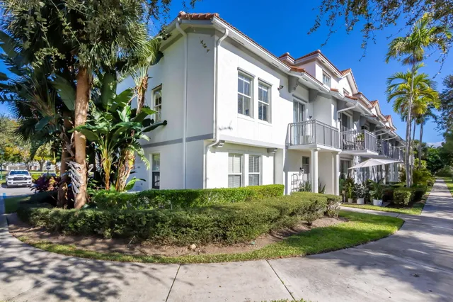 $3,500 | 2044 Alta Meadows Lane, Unit 1809, Delray Beach, FL 33444