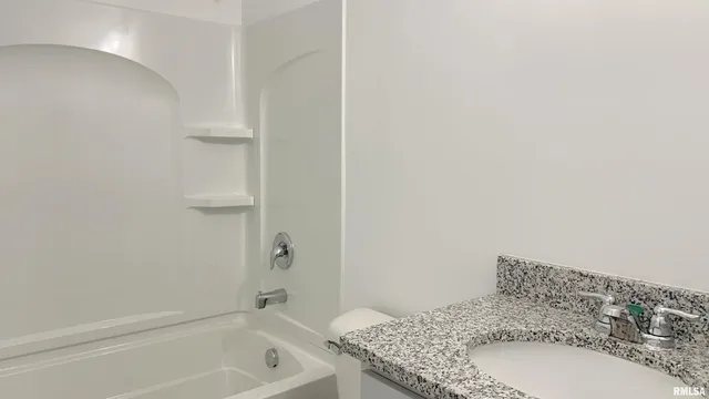 $508,990 | 10 Faiths Way, Bettendorf, IA 52722